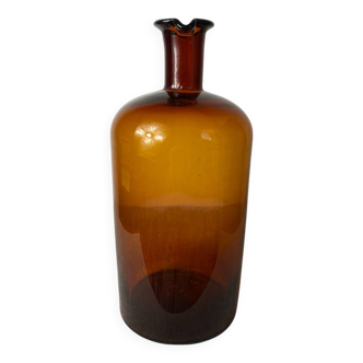 Large amber glass apothecary bottle with spout