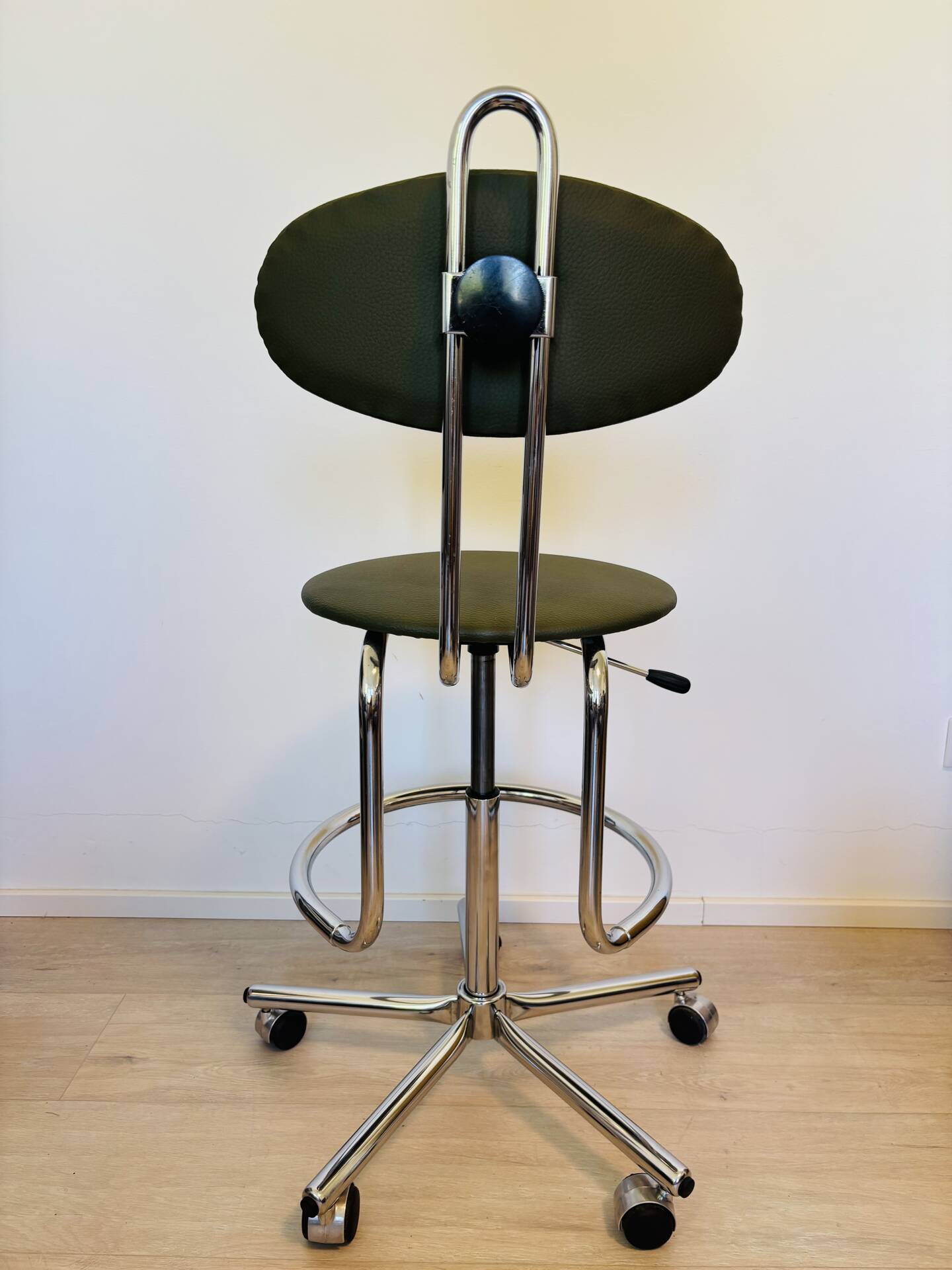 Vintage office chair fully restored by Kovona, Czechoslovakia, 1970s.