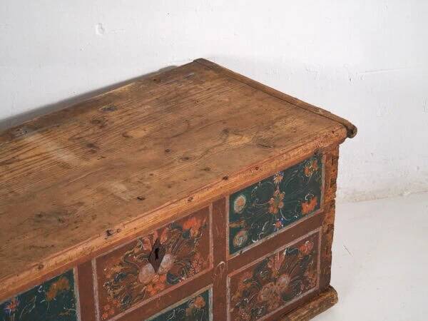 Malle de rangement ancienne avec décoration florale (année 1895) #102