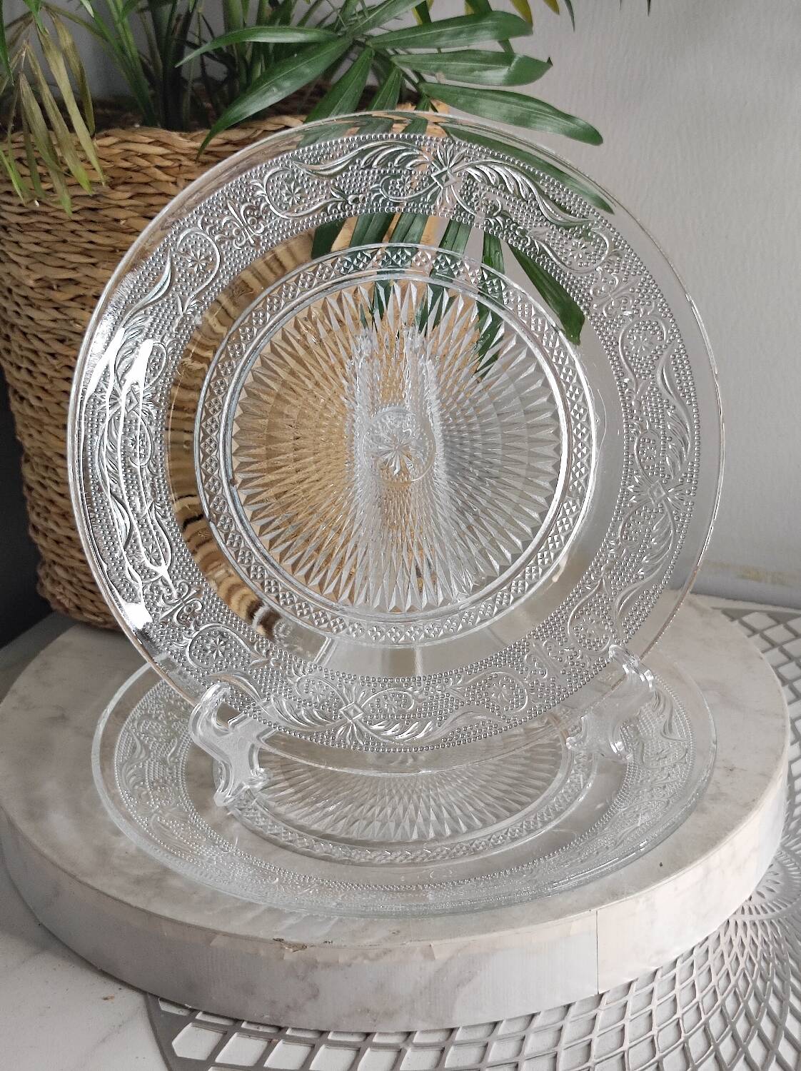 Clear dessert plates