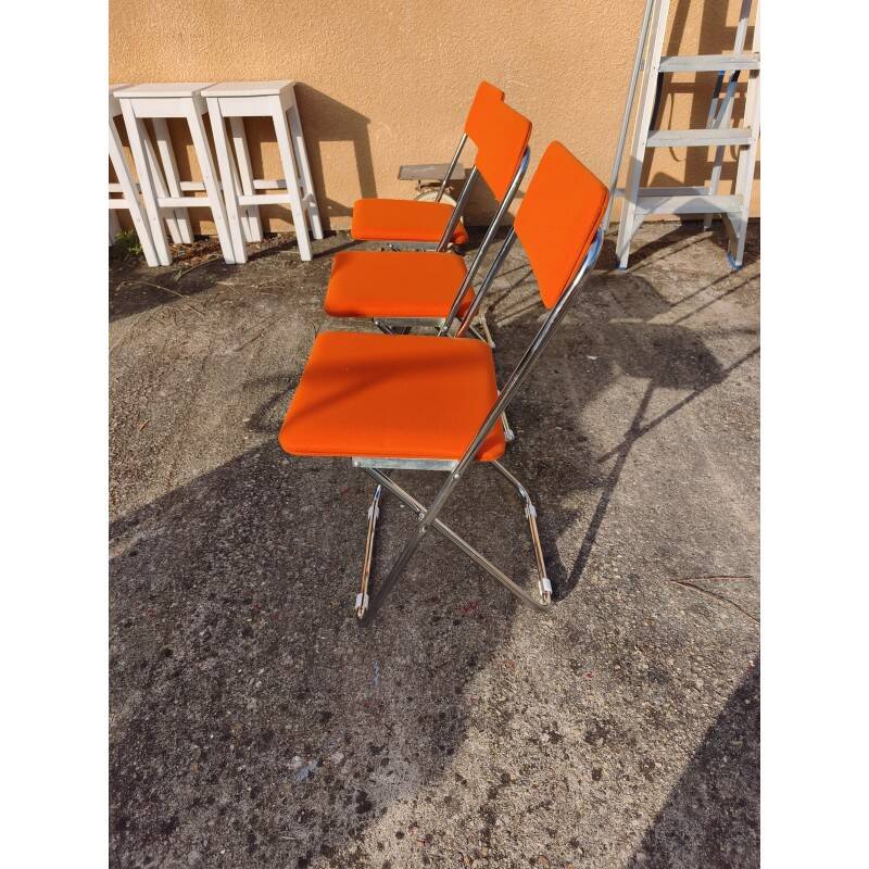 3 folding chairs: Framar