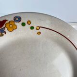 Set of 5 dessert plates Longwy, early 20th century, floral decoration.