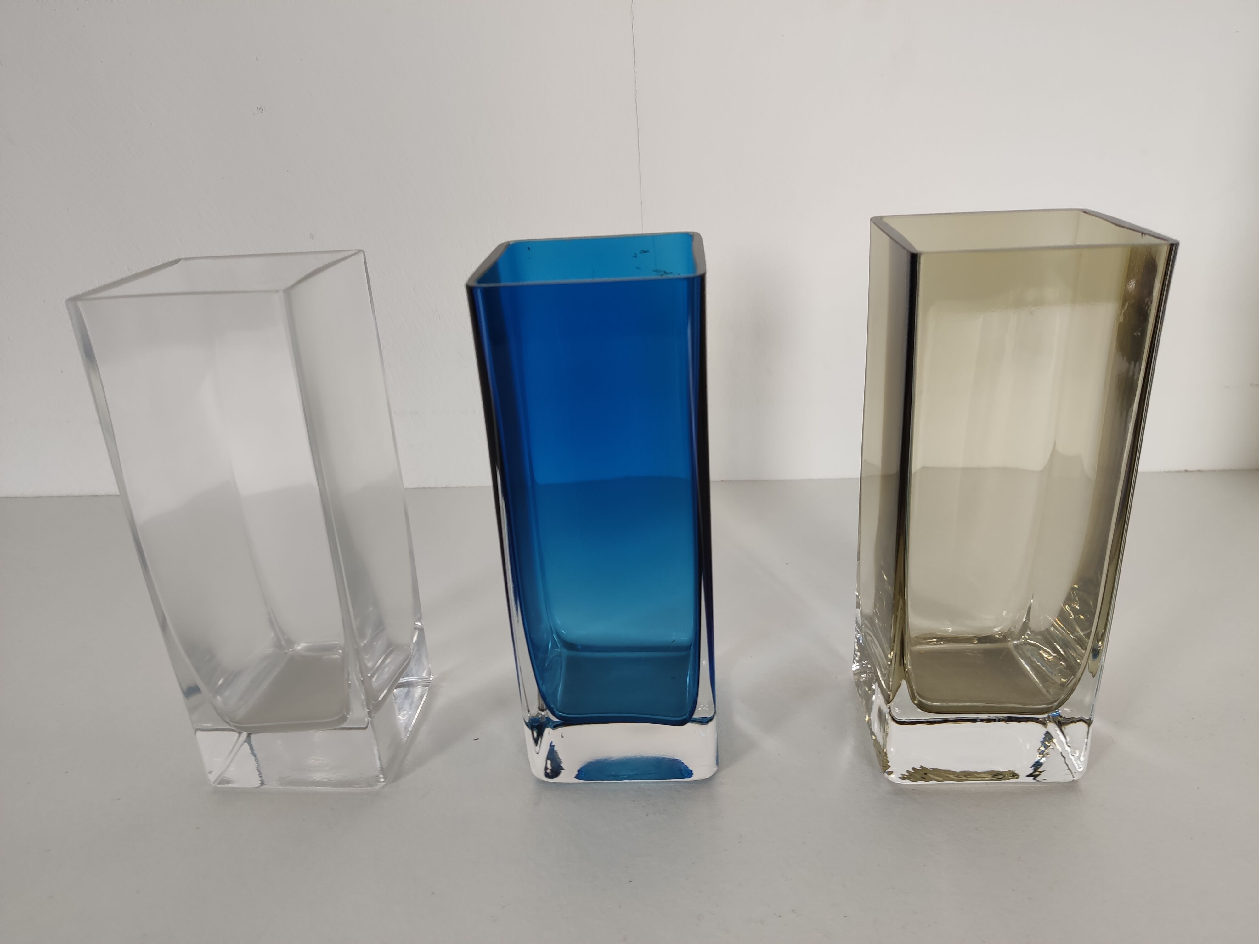 Lot de 3 vases Gunnar Ander Suède années 60