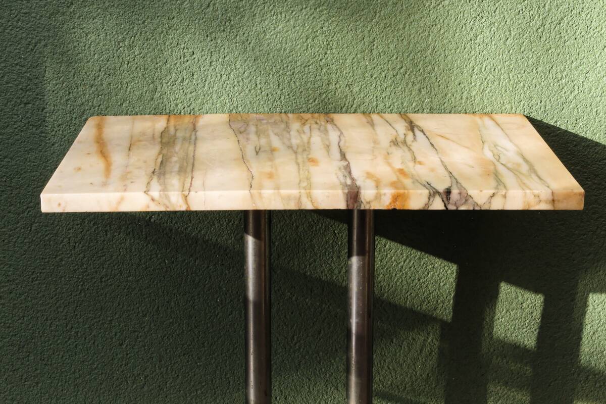 Art Deco console in onyx and steel