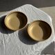 Lot de 2 assiettes creuses en grès liseré brun et marron D21,5