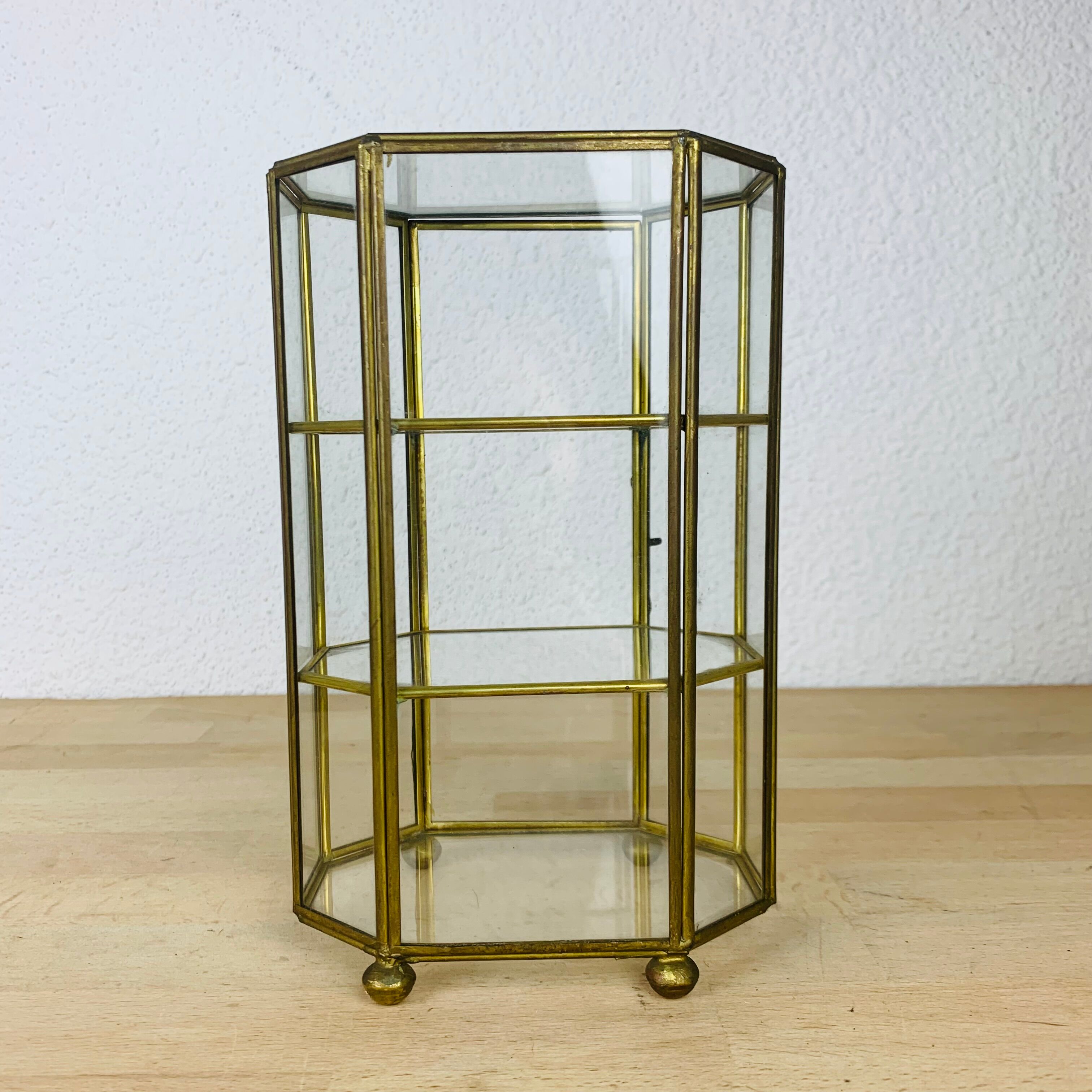 Miniature display case brass and glass, shelf