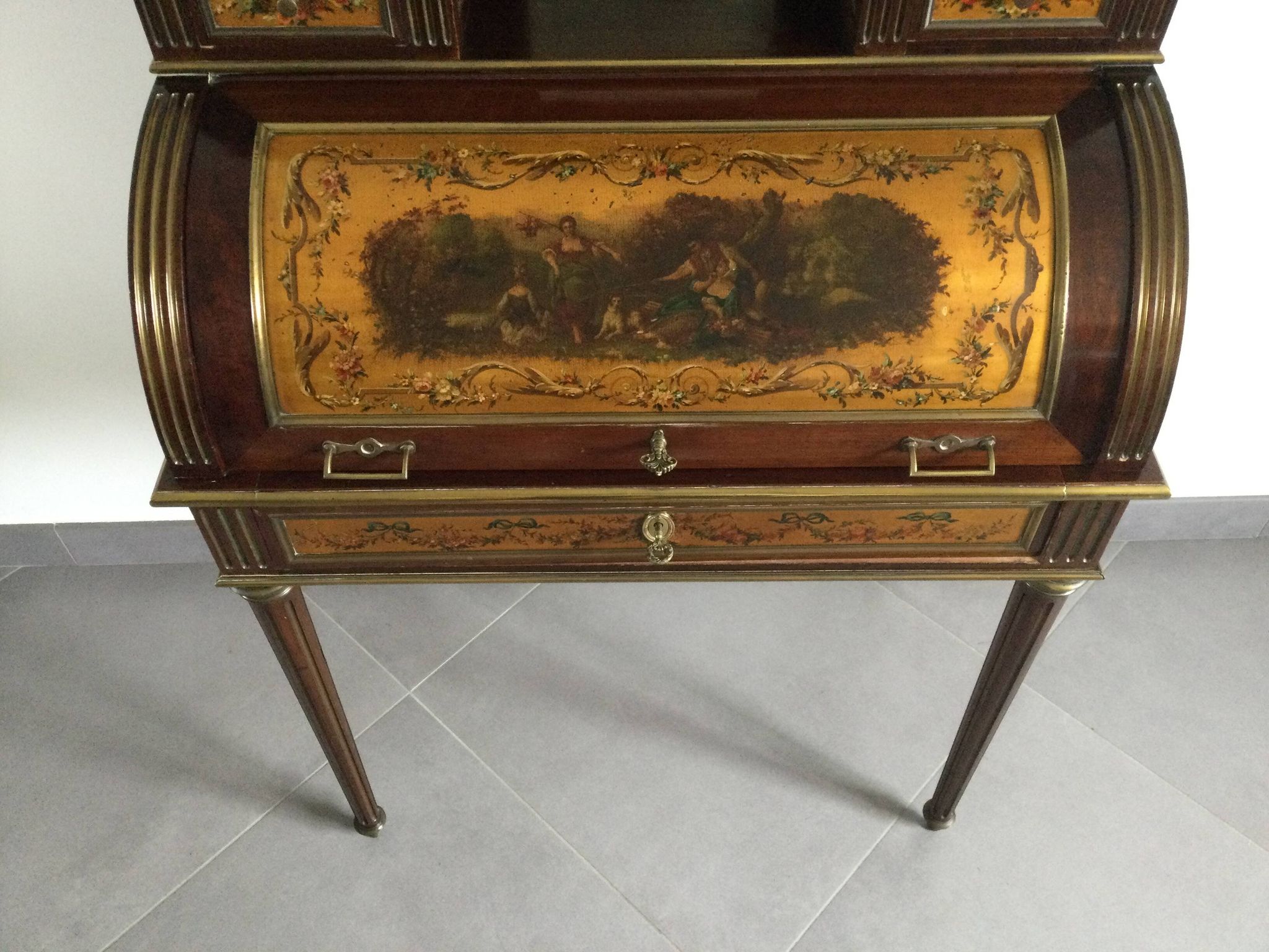 Bonheur Du Jour De Style Louis XVI En Acajou
