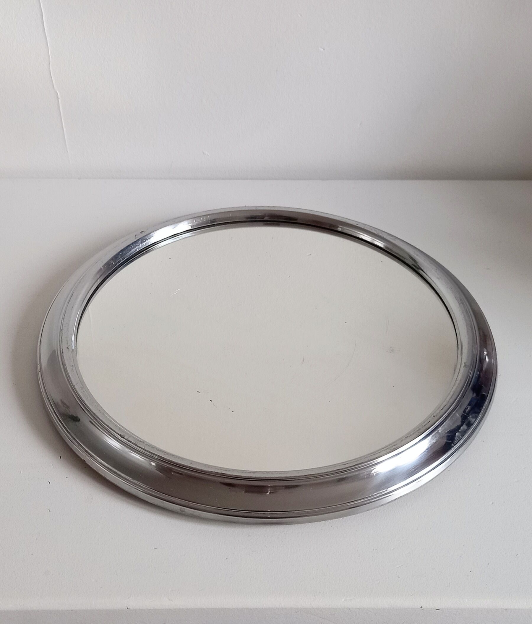 Mirror tray