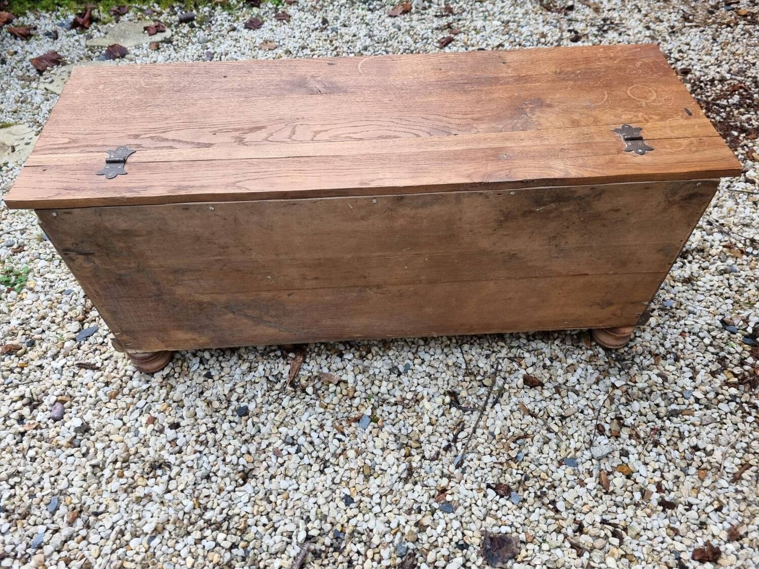 Wooden chest with lion paws