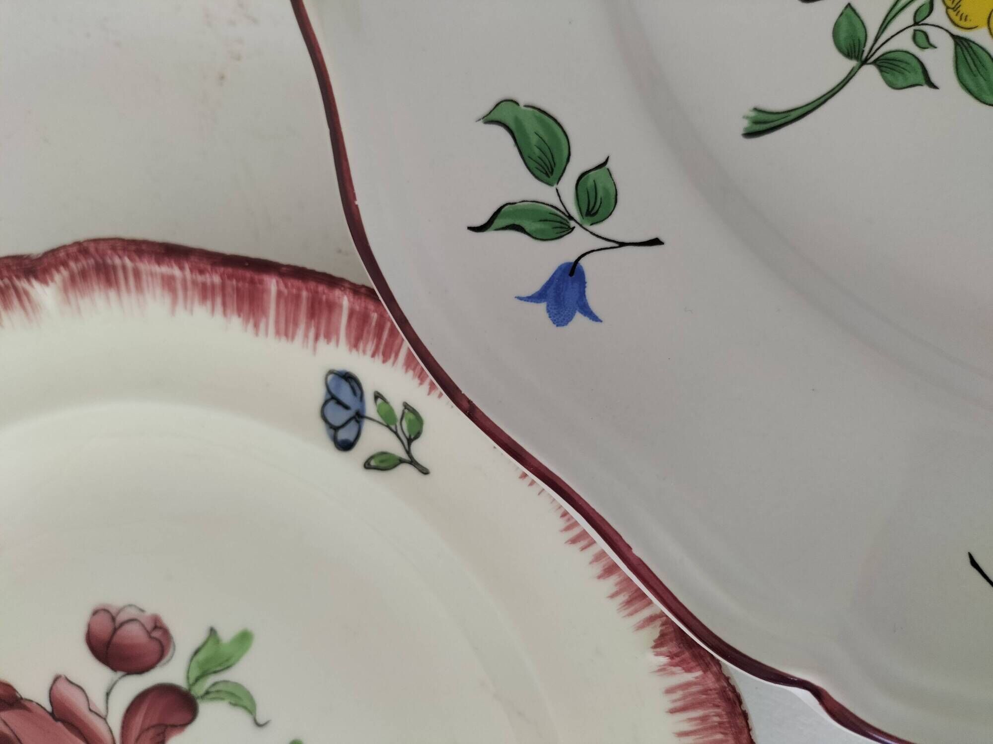 Duo of Gien and K&G Lunéville plates