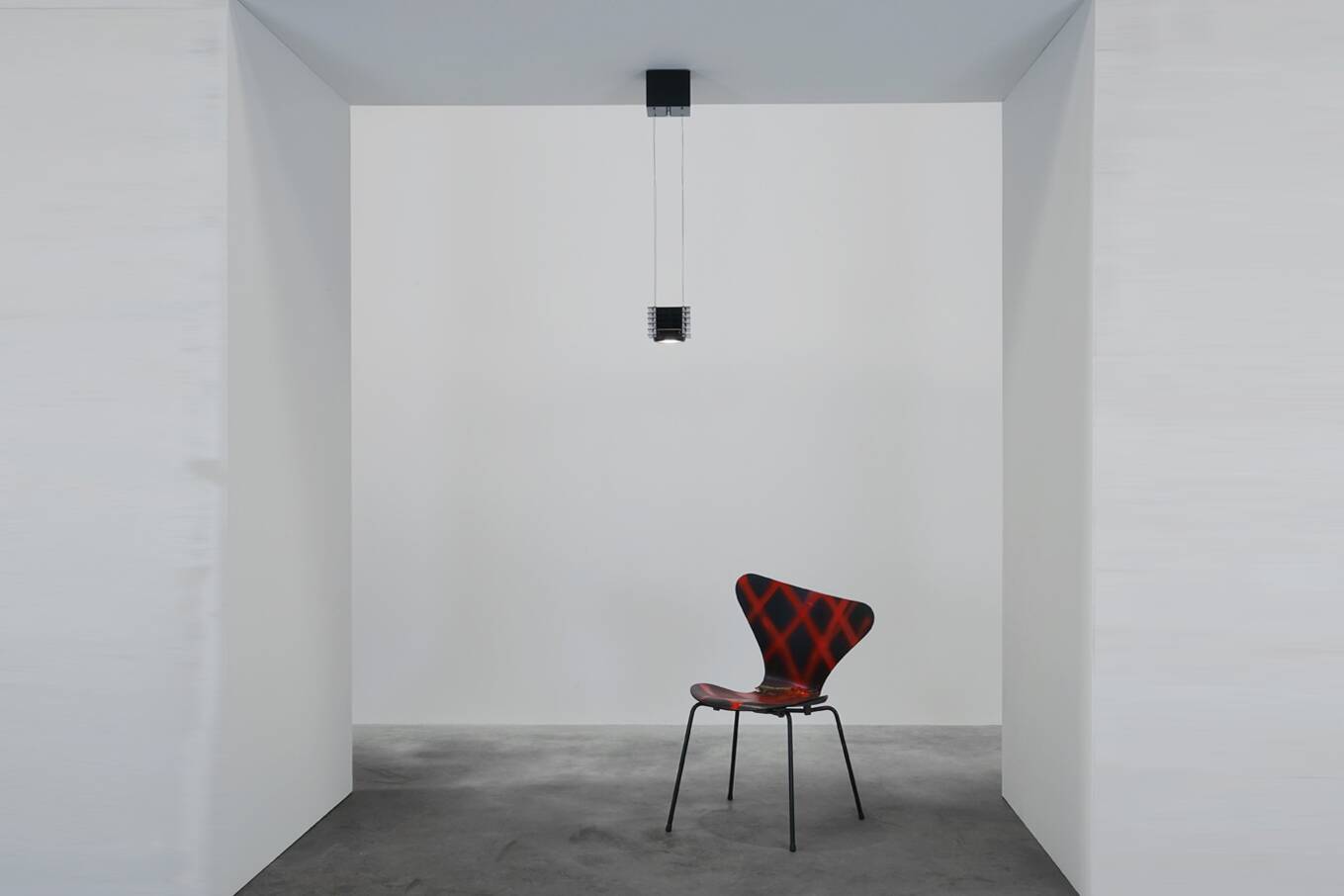 Ettore Sottsass suspension Hikary ed. Skipper circa 1980
