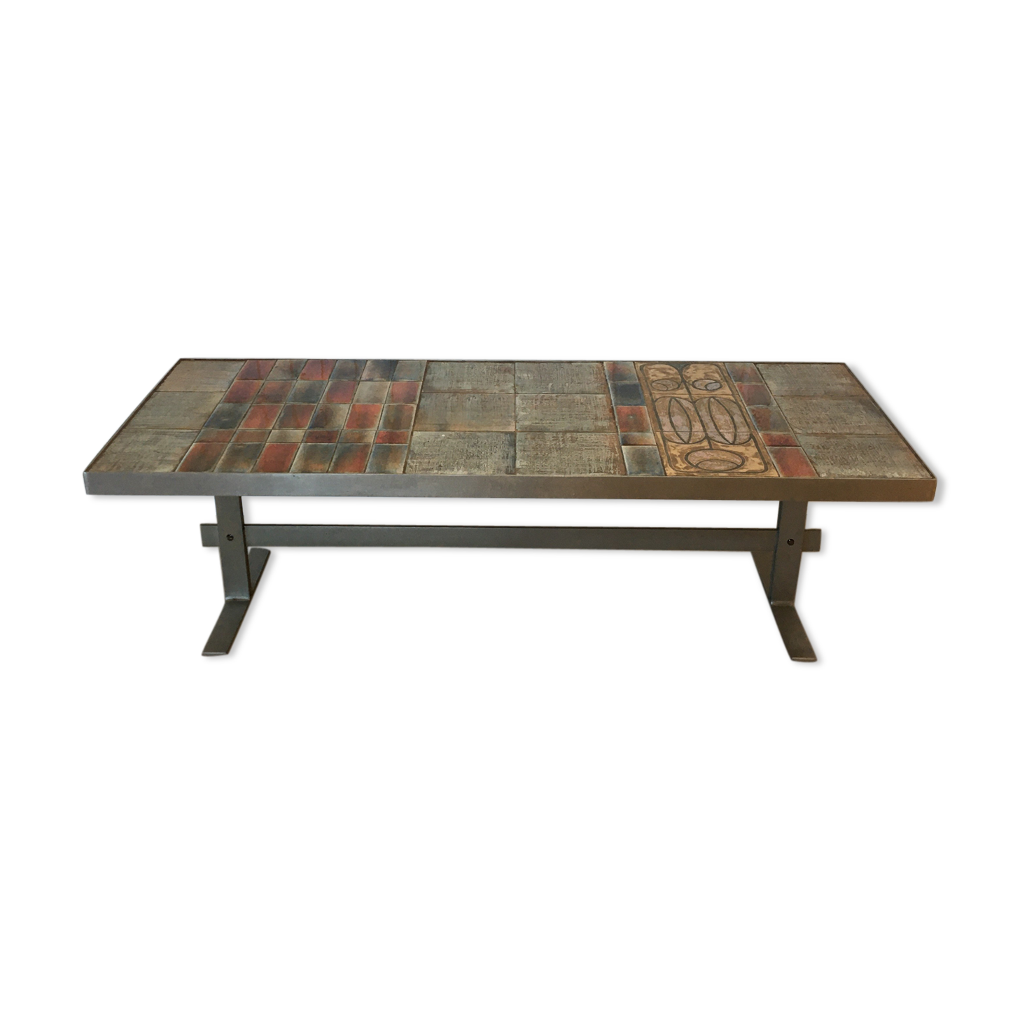 Ceramic coffee table