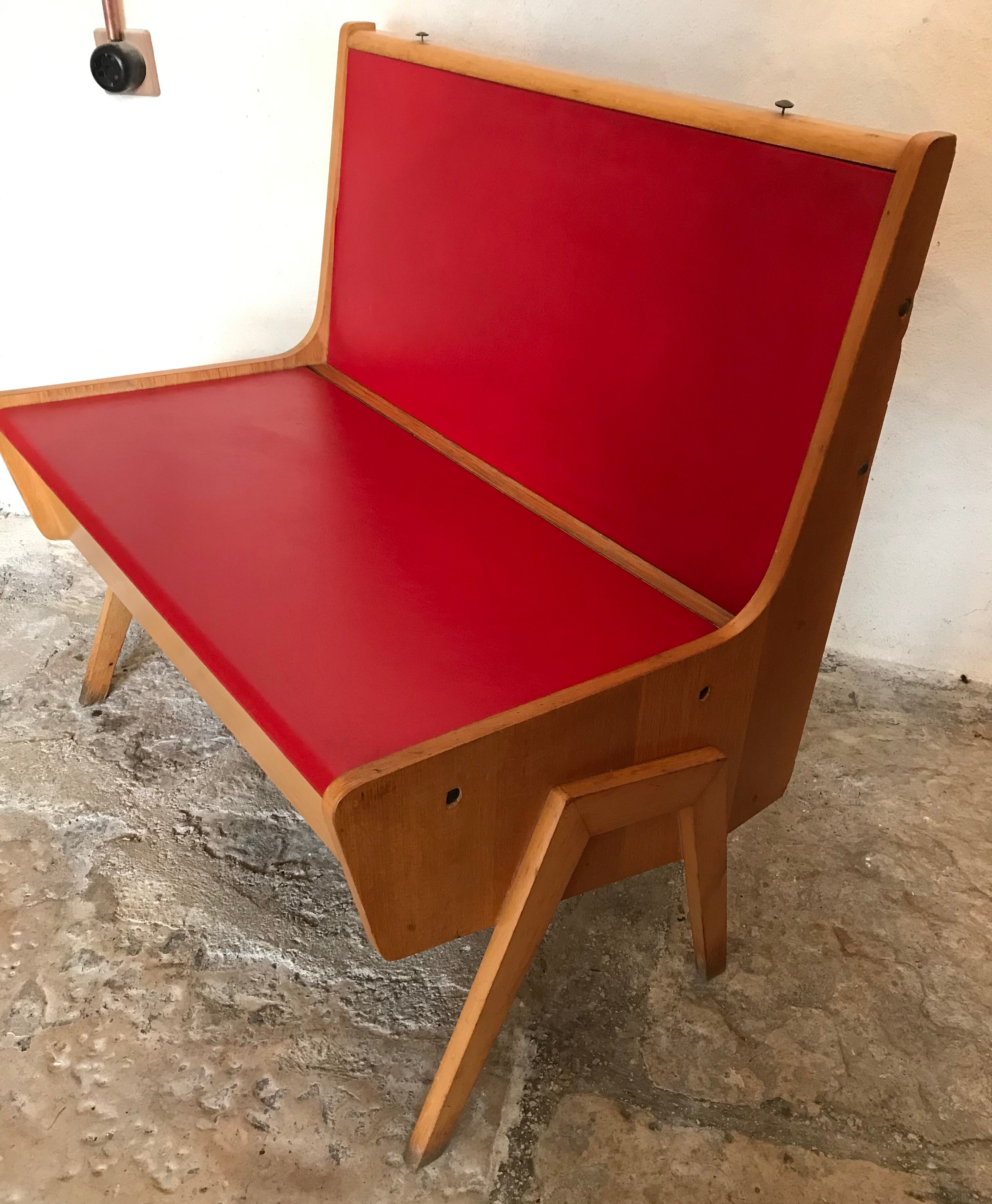 Bench bench-chest vintage 1960-1980's in blond beech and red skaï