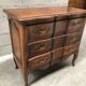 Commode  noyer de style Louis XV
