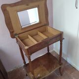 Sewing cabinet