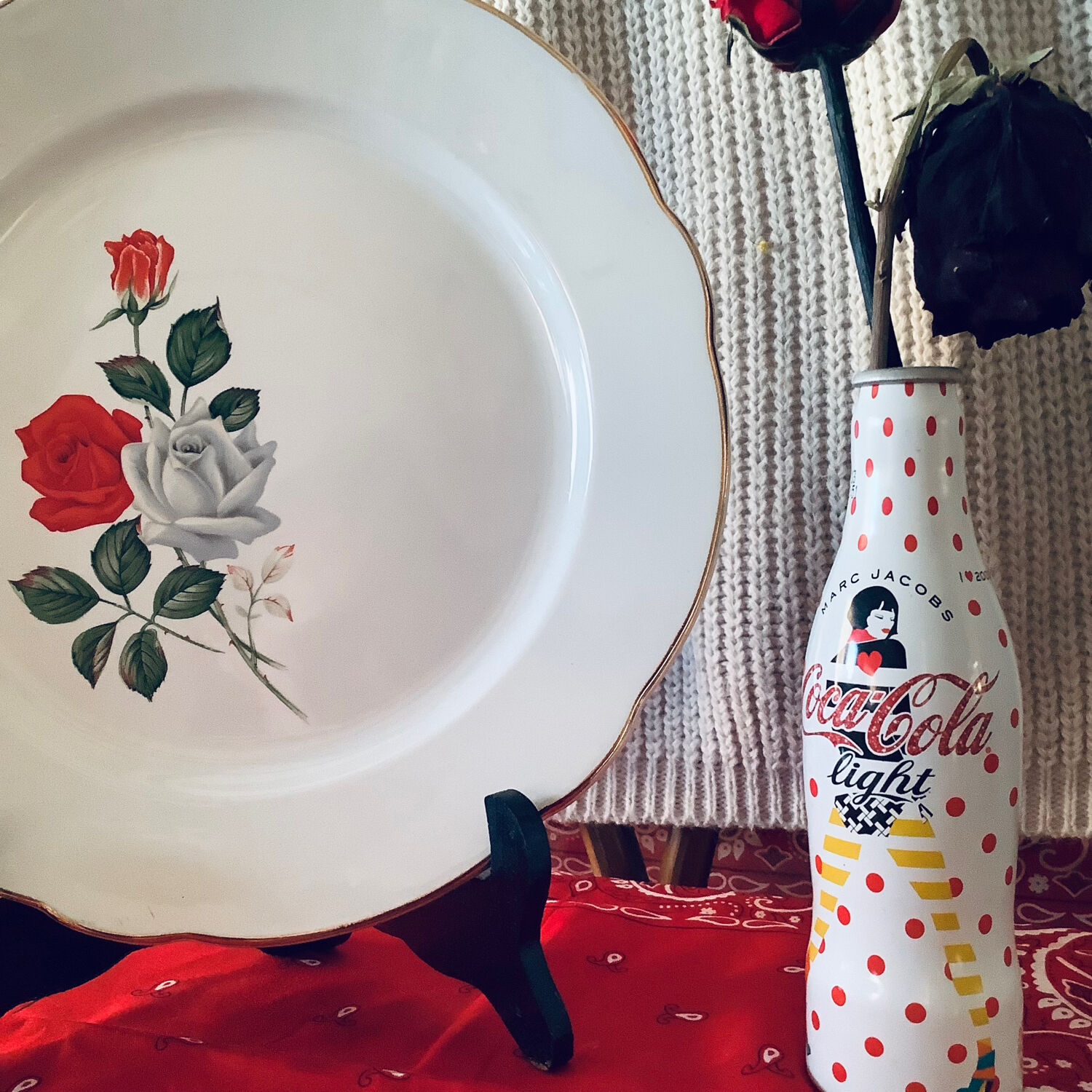 Round dish Luneville Menton collection