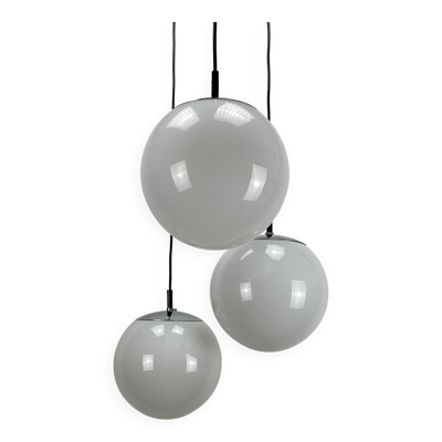Suspension globe cascade MIST par RAAK Amsterdam ‘Ochtendnevel’, lampe suspension, 1970