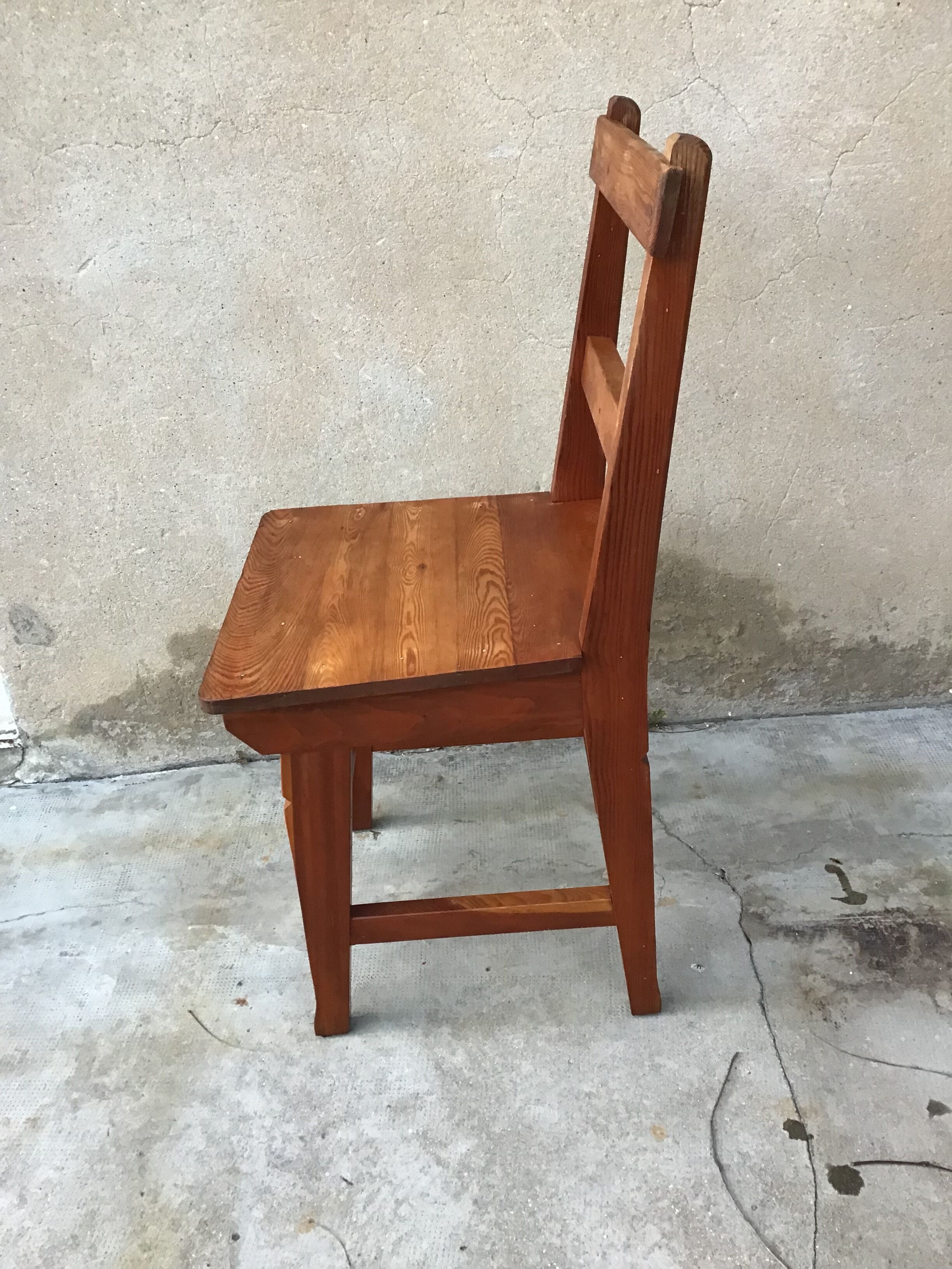 Set of 4 mountain chairs