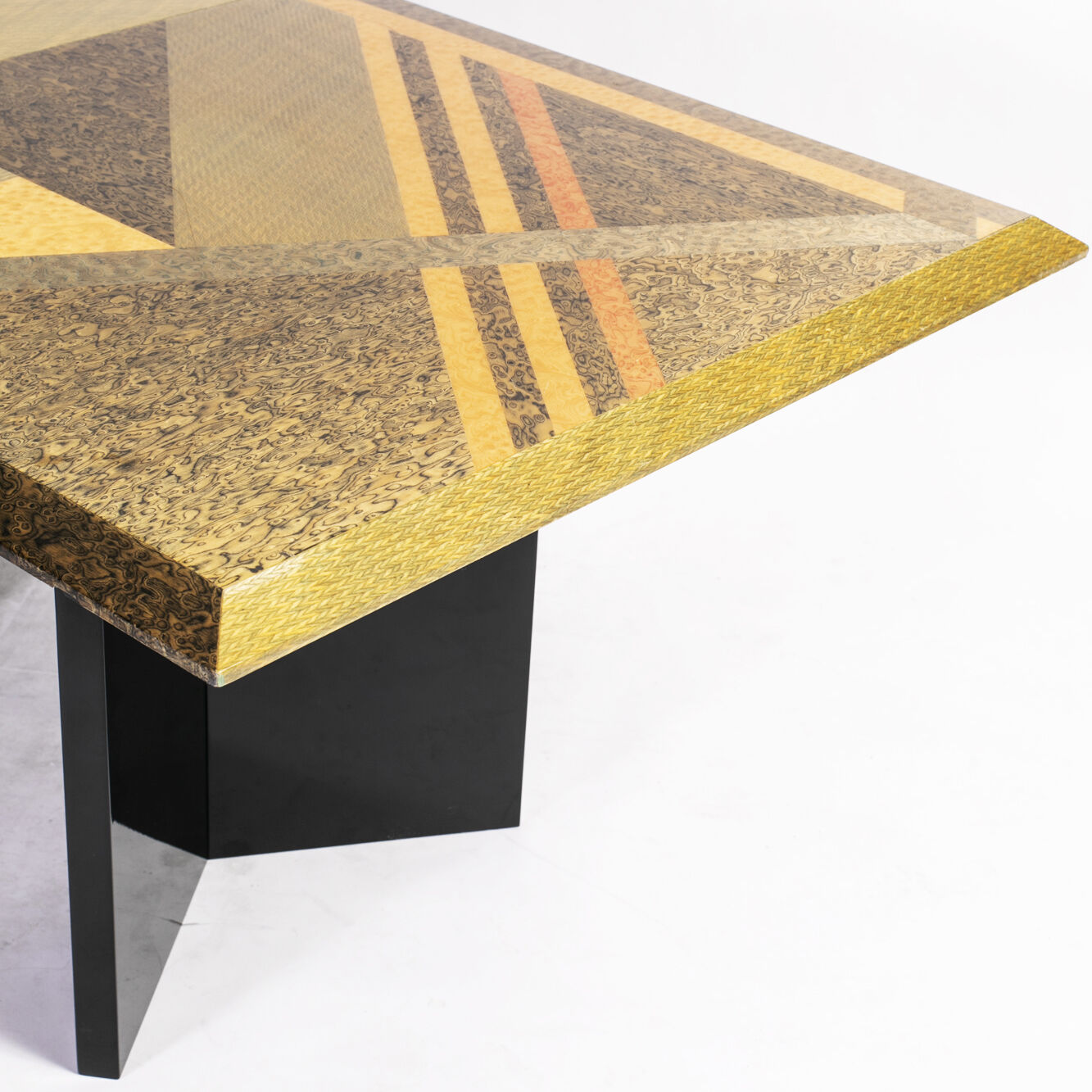 Extendable dining table by Giovanni Offredi for Saporiti, circa 1980