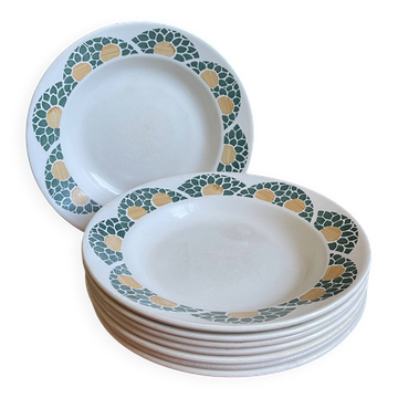 Lot 8 assiettes Givors en faïence ancienne