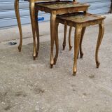 Venetian nesting table