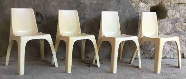Ensemble de 4 chaises Kartell modèle 4850 design Castiglioni Gaviraghi Lanza made in Italy 1965