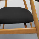 Fauteuil des années 1960 noir en hêtre