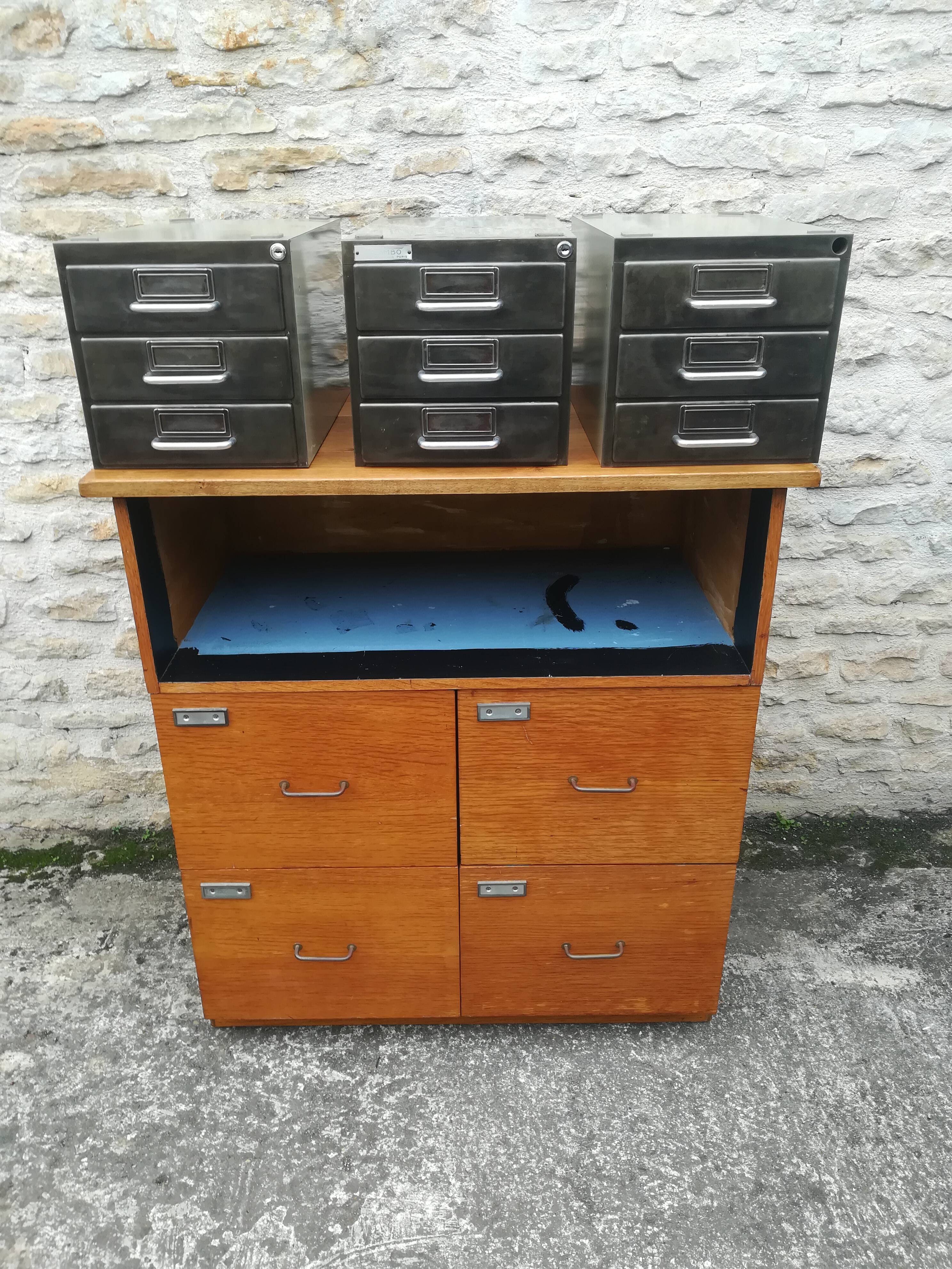 Professional furniture in wood and metal