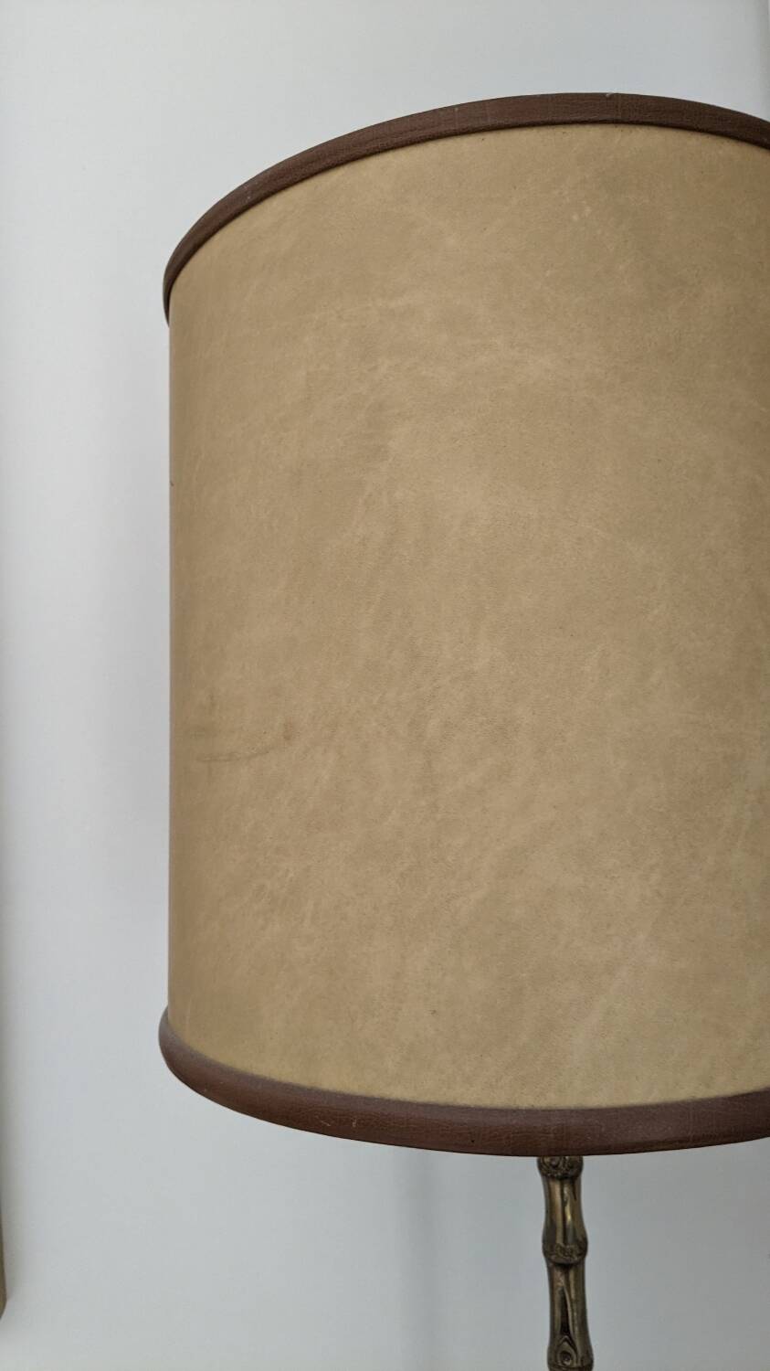 Gilded bronze floor lamp in the Maison Bagués style in France