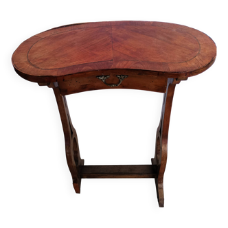 Small kidney table
