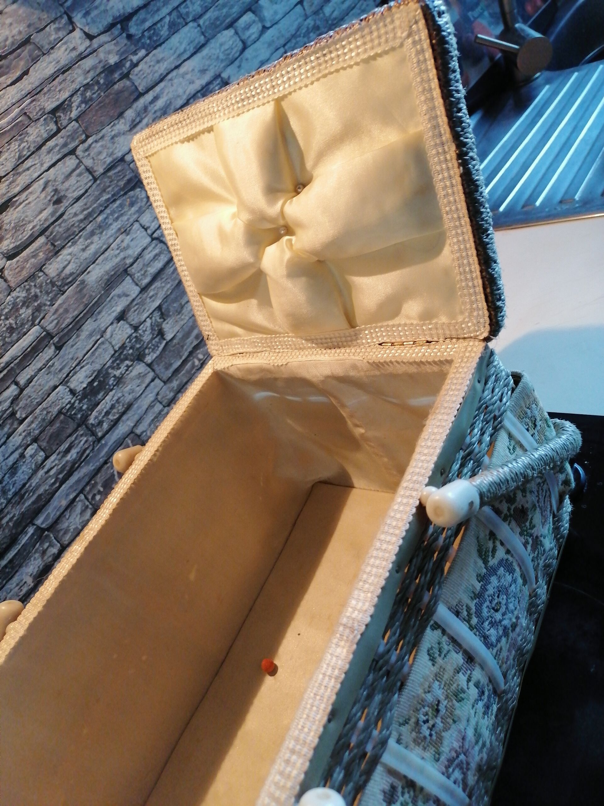 Box basket sewing 2 handles fabric 1960 1970