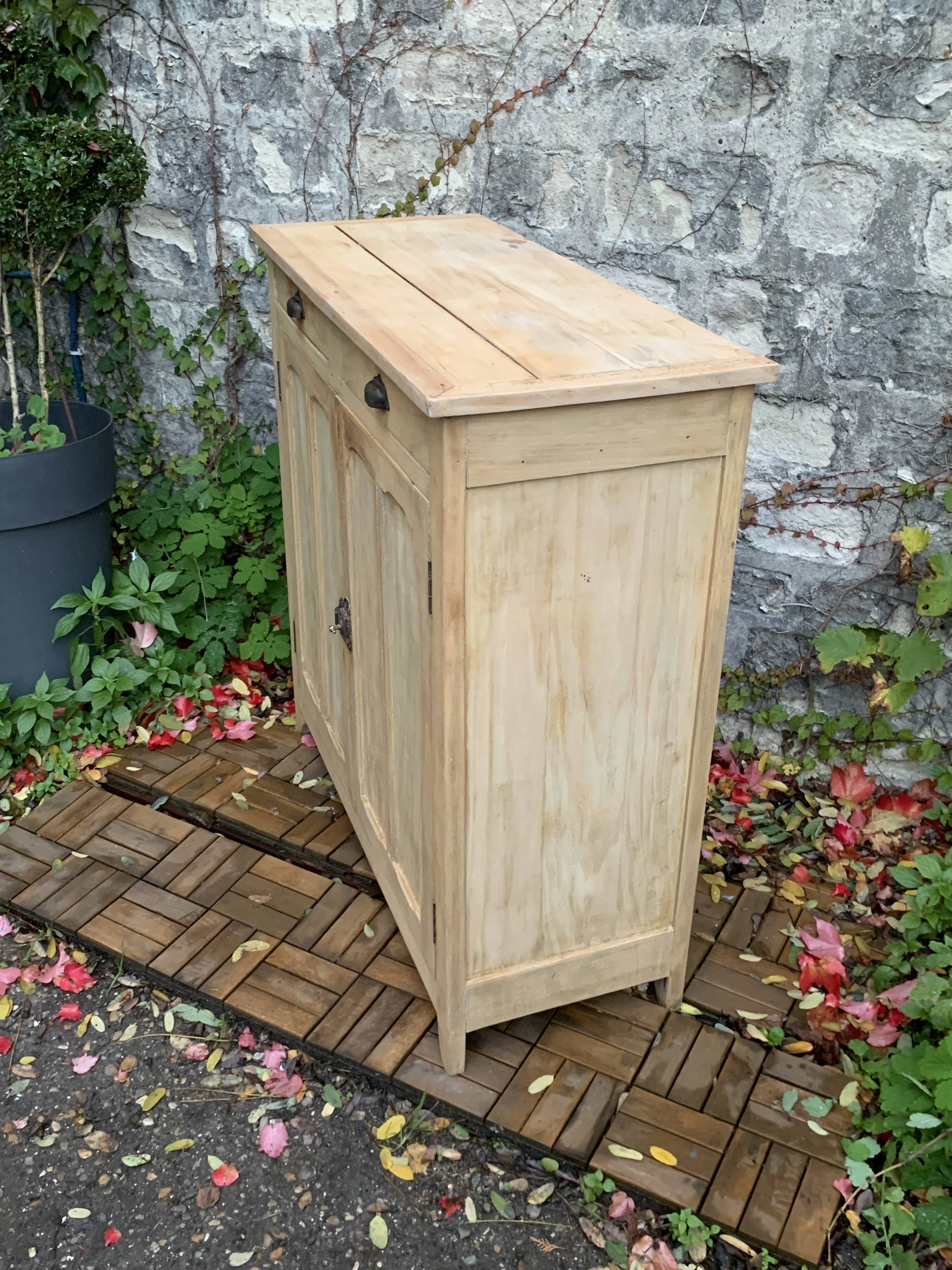 Buffet parisien ancien bois brut