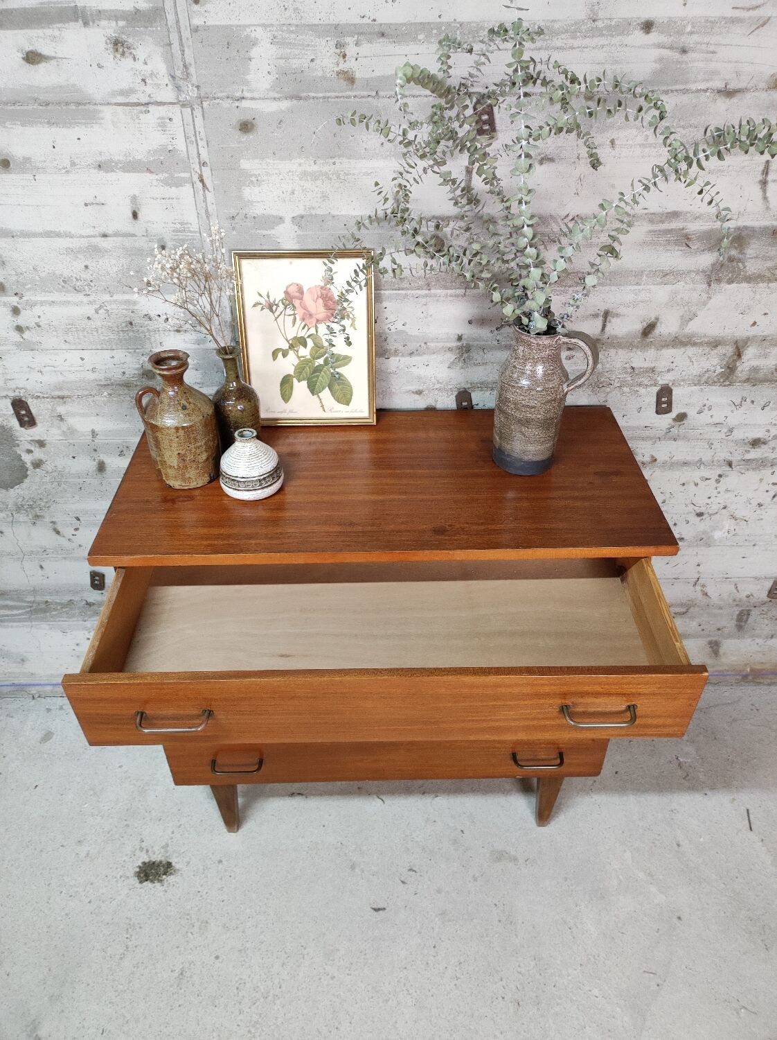 Commode vintage