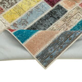 Tapis patchwork oriental contemporain 166 cm x 233 cm multicolore patchwork fait à la main