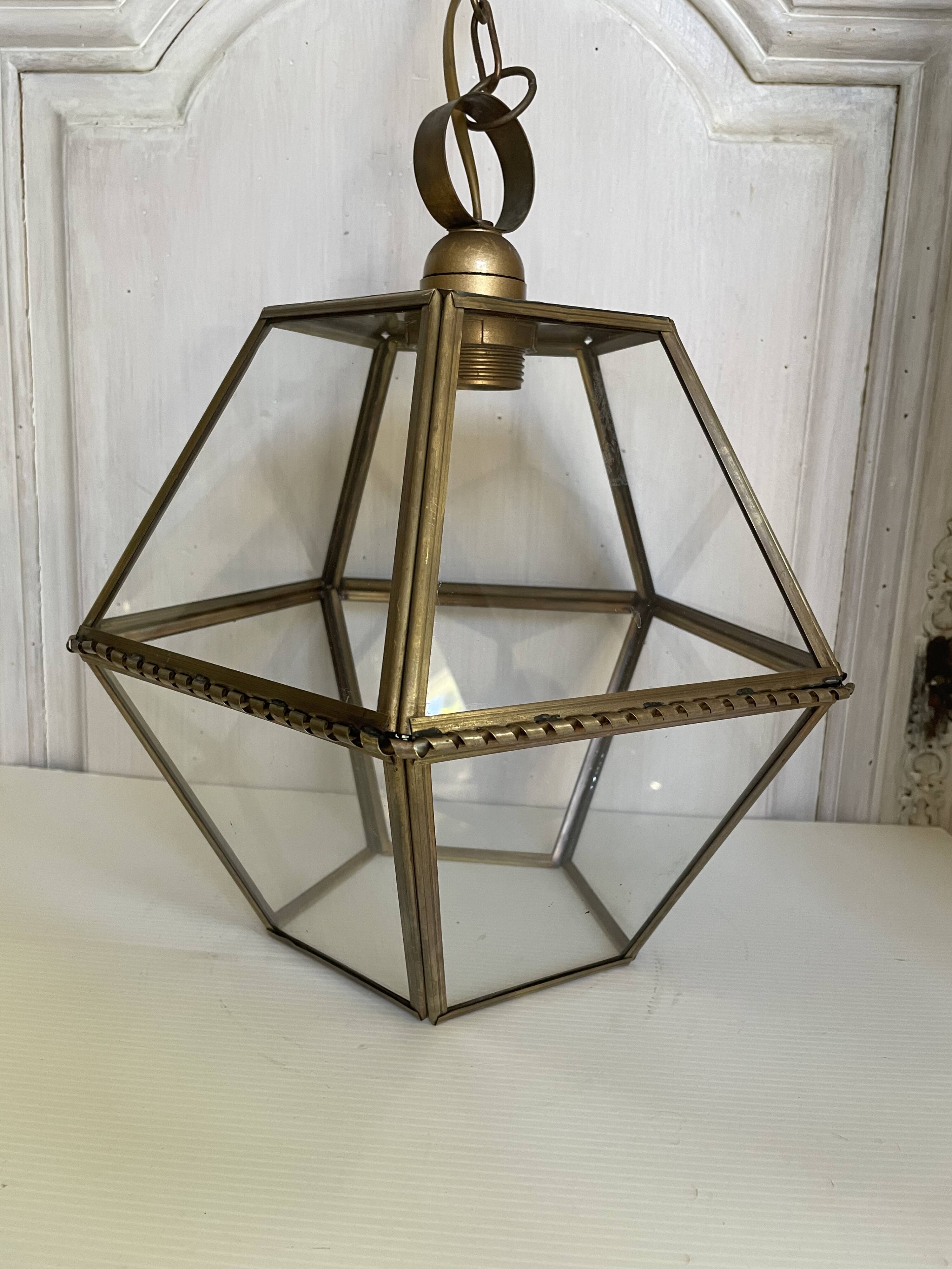 Brass lantern suspension