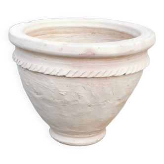 Tamgroute terracotta jar