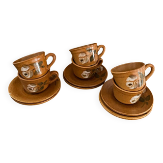 6 Saint-Amand flowered stoneware cups and saucers.