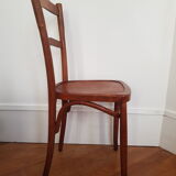 Curved wooden bistro chair
