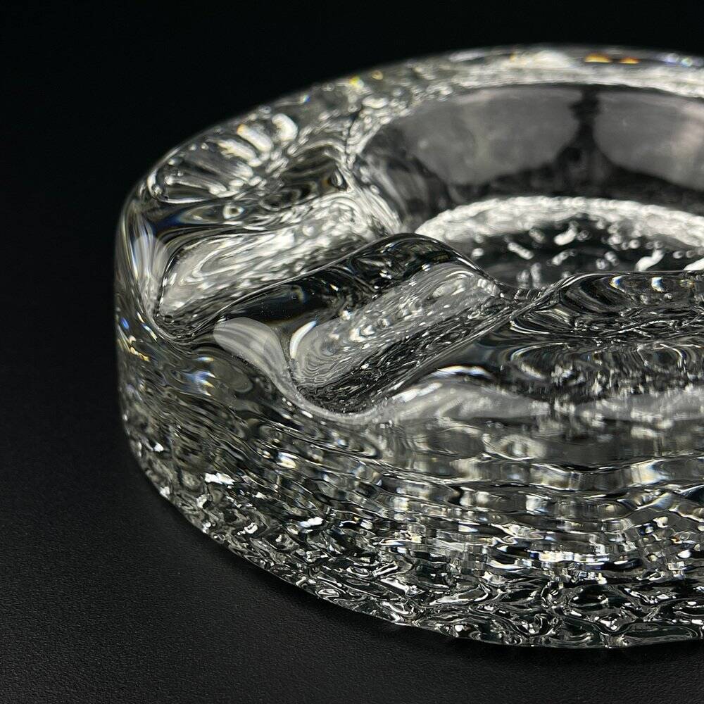 Vintage frosted glass ashtray by Kosta Boda, Sweden, 1970s.