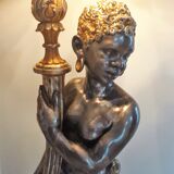 Nubien porte-torchère en bois sculpté