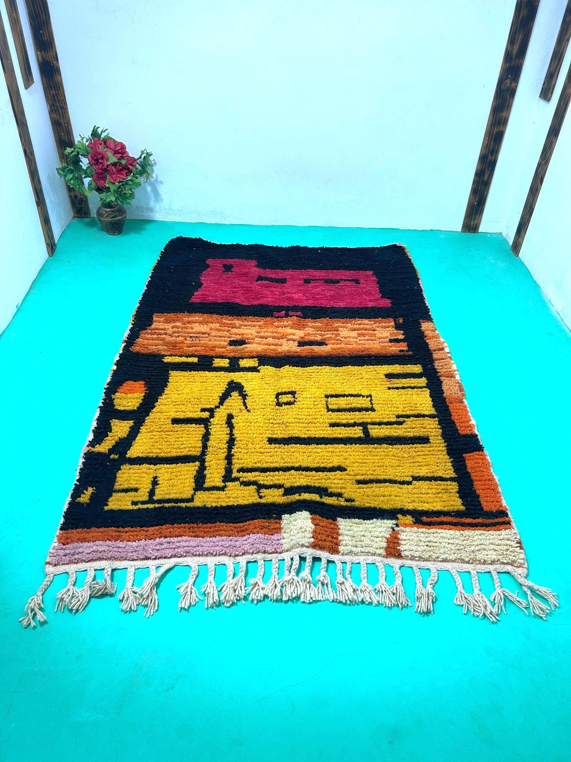 Large artisanal Moroccan rug 2.5 x 1.5 m