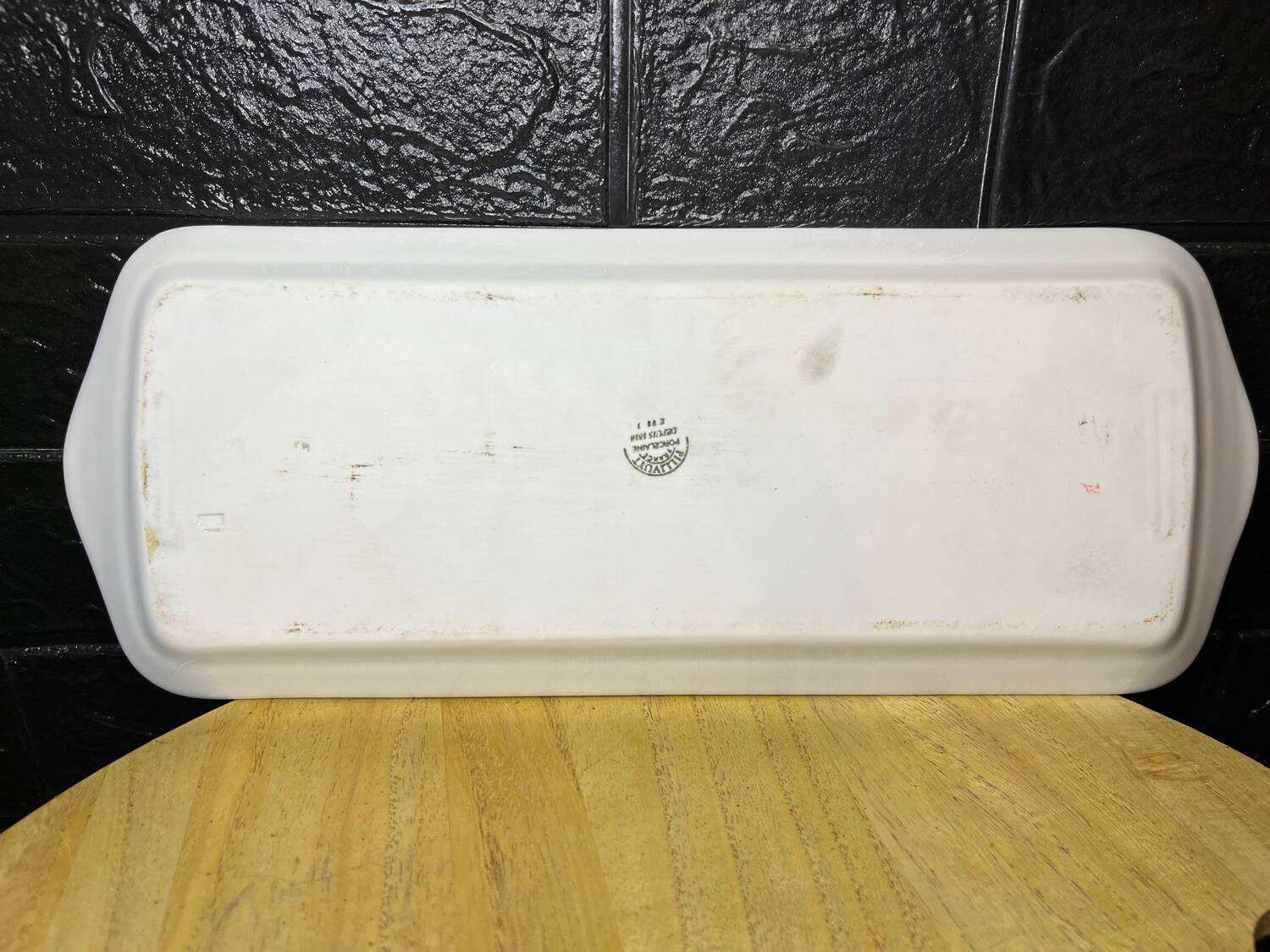 Pillivuyt porcelain cake dish