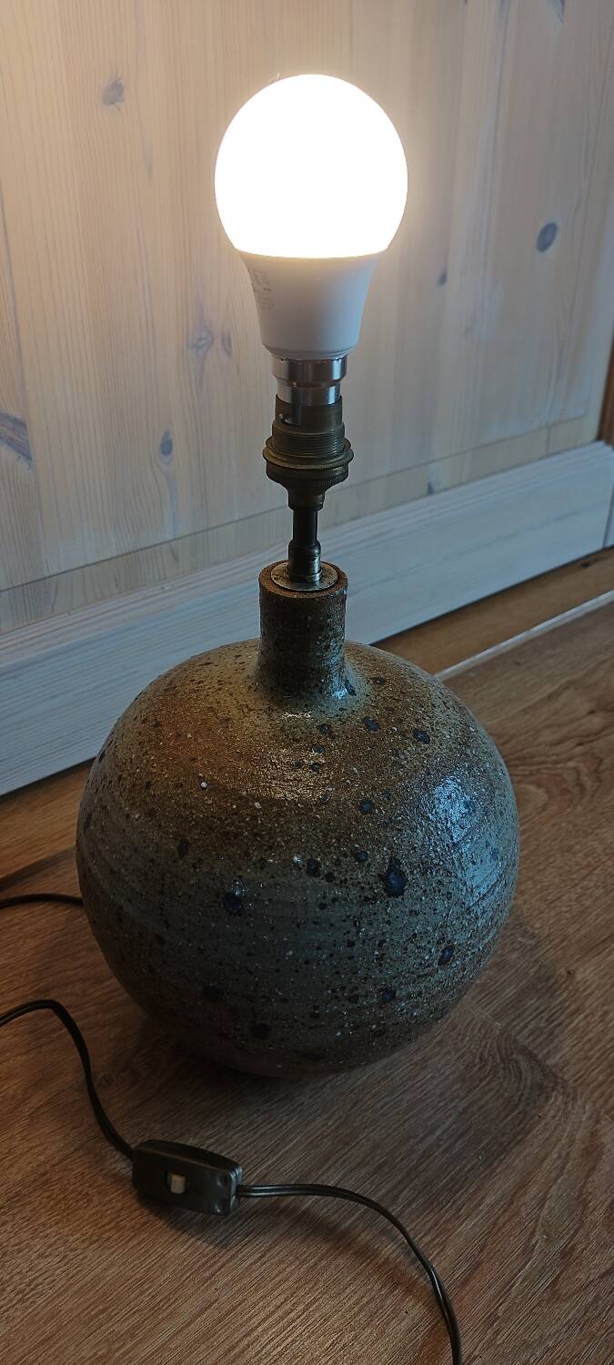 Table lamp in pyrite stone
