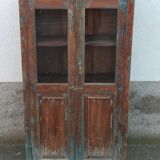 Armoire ancienne vitrée en bois belle patine