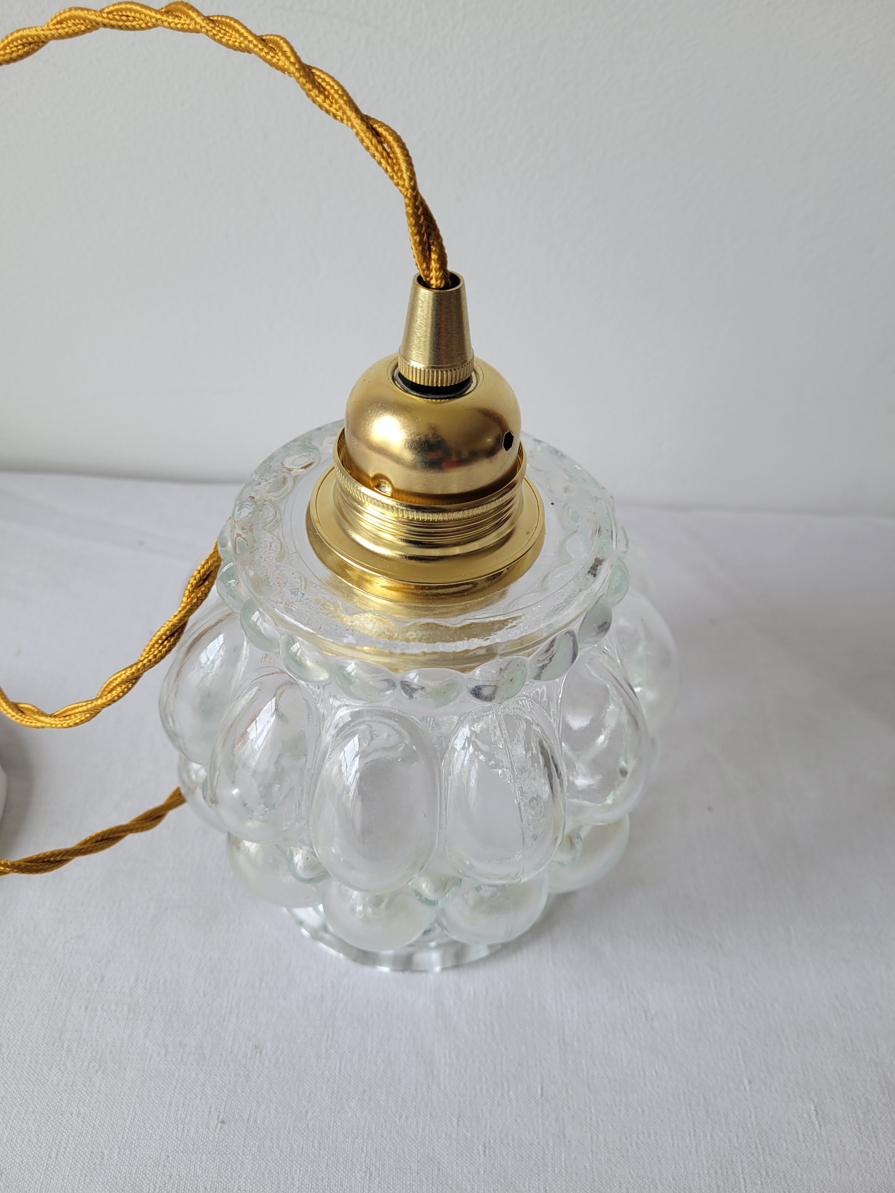 Bubbles molded glass pendant lamp