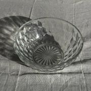 Petit saladier en verre vintage à motif de cubes
