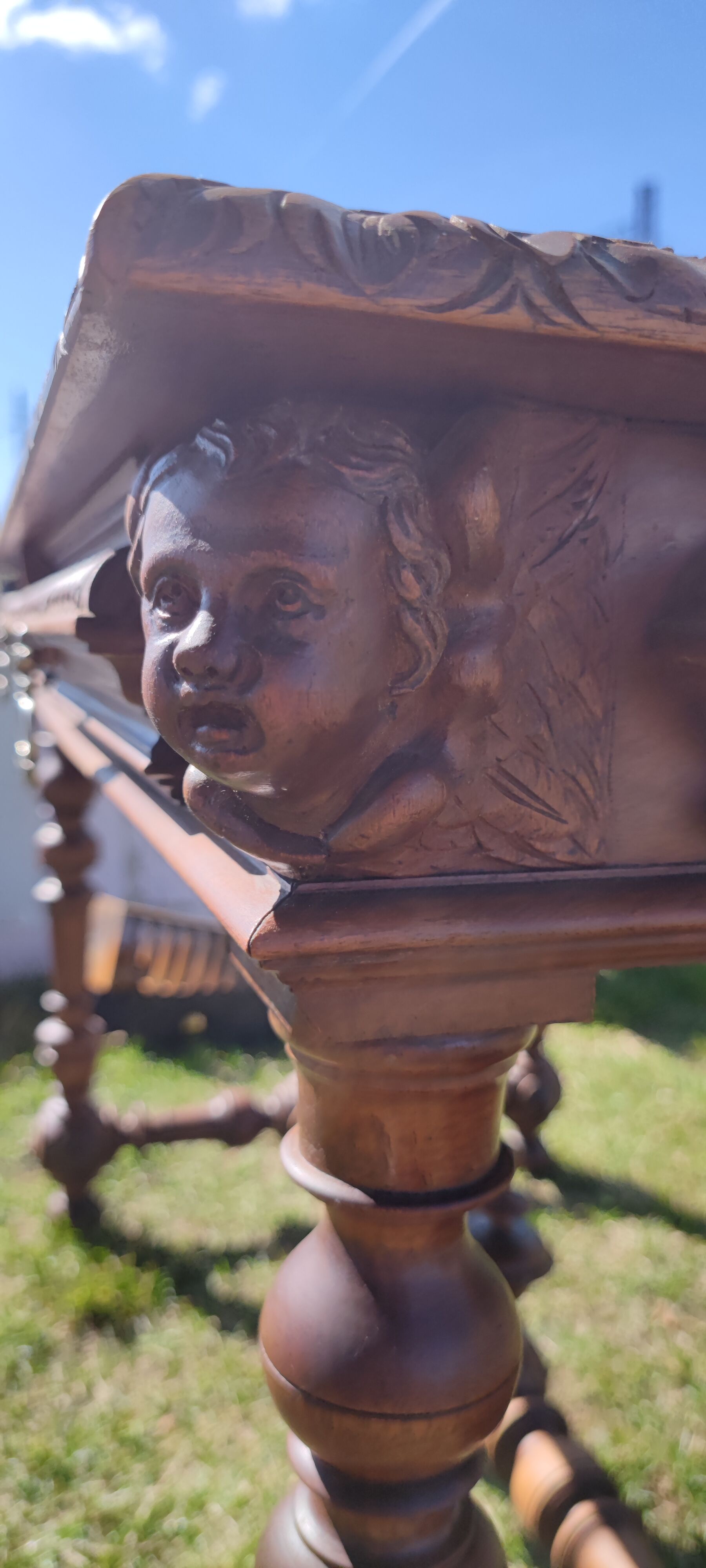 Renaissance office 1900