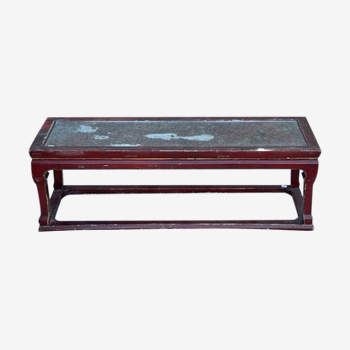 Coffee table in lacquer from China