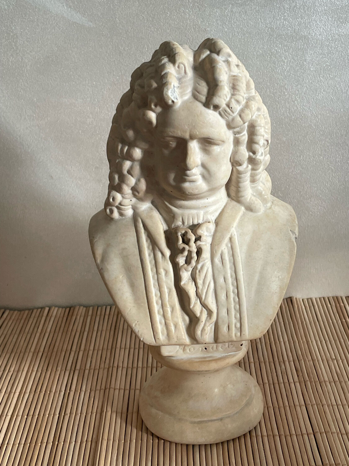 Buste en plâtre Handels