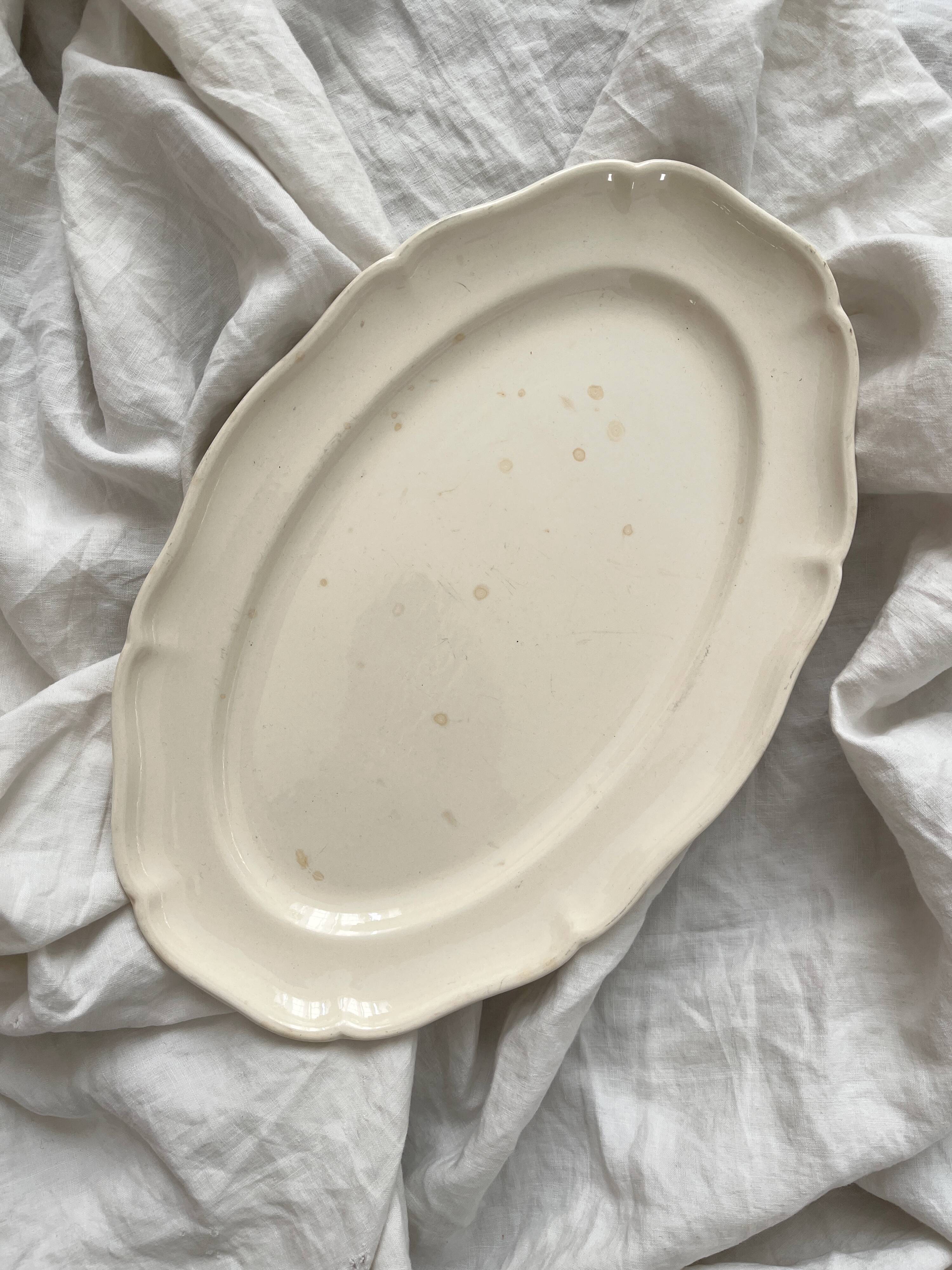 Villeroy and Boch ivory earthenware scalloped oval dish